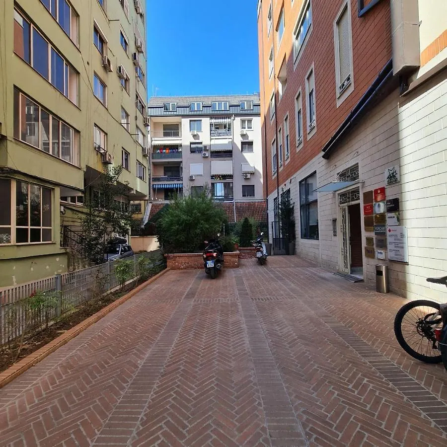 Prive Apartment, Studio, In Blloku Tirana Albania